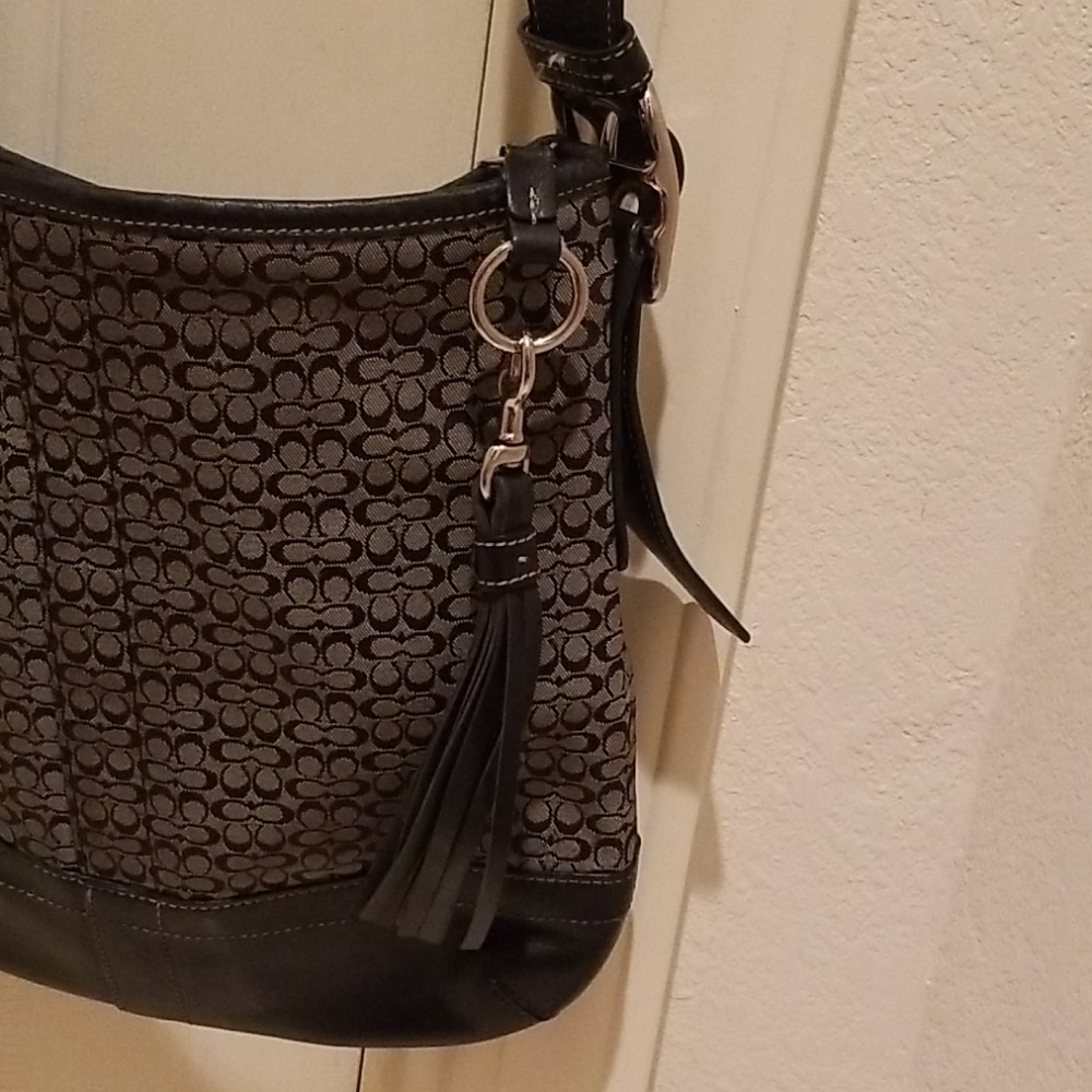 Hand bag - Picture 4 of 9